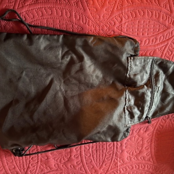 Adidas backpack drawstring, black with pink, good condition - Picture 6 of 8